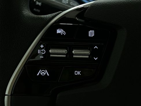 Used 2024 Kia Niro LX FWD image 37