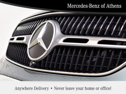 Certified 2025 Mercedes-Benz GLC 300 image 8