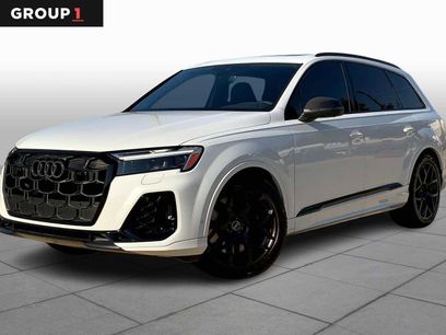 Used 2025 Audi SQ7 Premium Plus w/ Executive Package