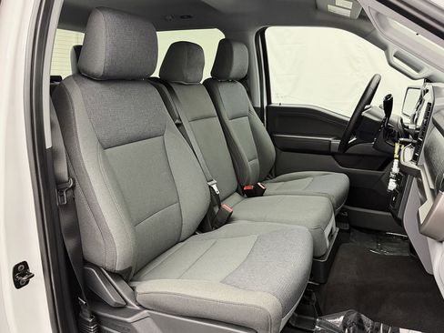 Used 2025 Ford F150 XLT w/ Equipment Group 301A Standard image 34