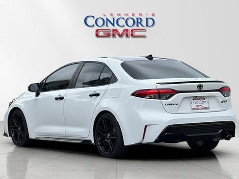 Used 2022 Toyota Corolla XSE FWD image 6