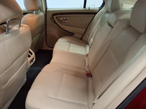 Used 2017 Ford Taurus Limited FWD image 13