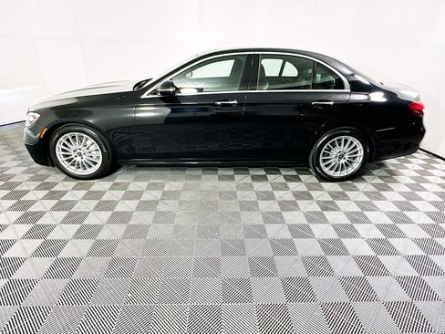 Used 2023 Mercedes-Benz E 350 Sedan image 6