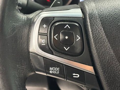 Used 2015 Toyota Camry SE image 19