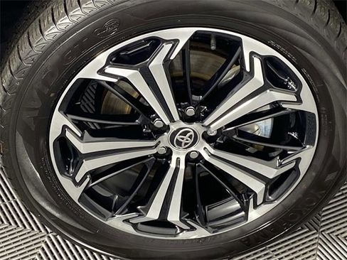 Used 2025 Toyota RAV4 XSE image 33