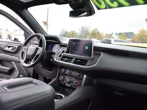 Used 2024 Chevrolet Tahoe RST w/ Luxury Package image 34