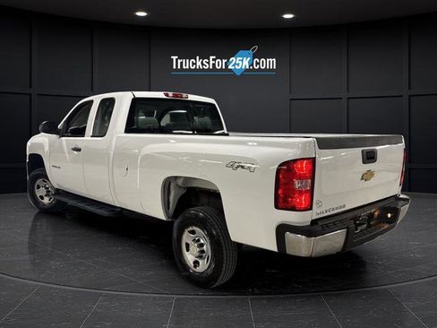 Used 2010 Chevrolet Silverado 2500 W/T image 3