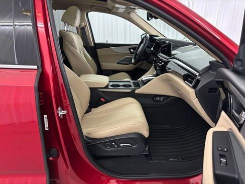 Certified 2025 Acura MDX w/ Technology Package image 27
