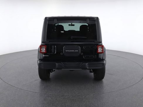 Used 2025 Jeep Wrangler Unlimited Sport AWD/4WD image 7