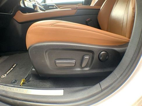 Certified 2022 Lexus RX 350 FWD w/ Premium Package image 12