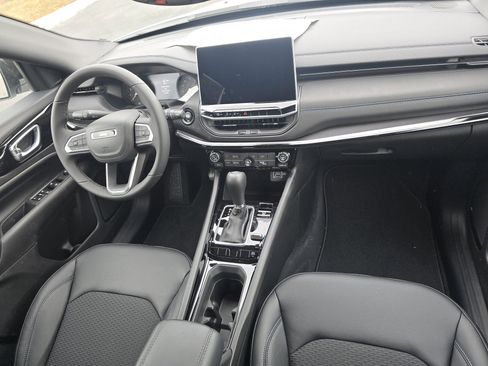 New 2026 Jeep Compass Latitude AWD/4WD image 21