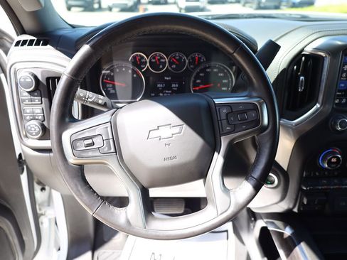 Used 2021 Chevrolet Silverado 1500 LTZ AWD/4WD image 13