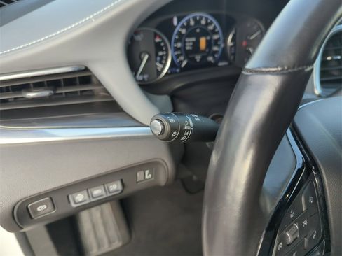 Used 2024 Buick Enclave Premium image 21