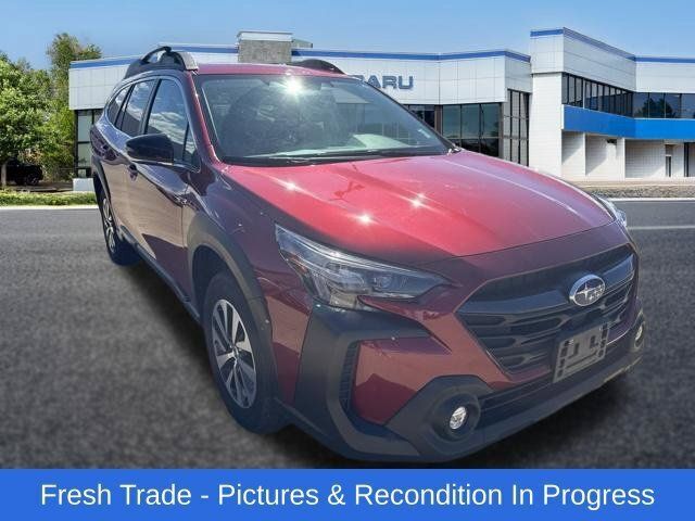 Used 2024 Subaru Outback Premium AWD/4WD image 7