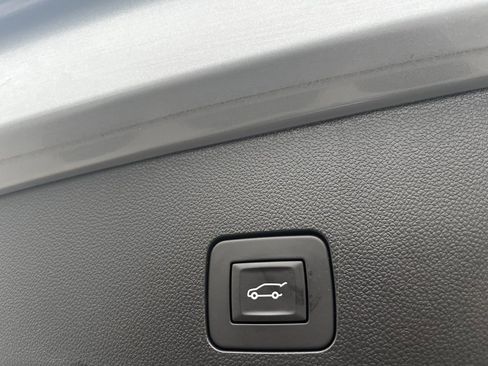 Used 2024 Buick Encore GX Sport Touring w/ Advanced Technology Package image 12