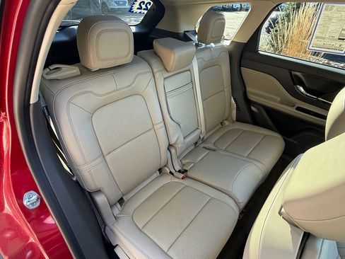 Used 2022 Lincoln Corsair Reserve w/ Elements Package image 15