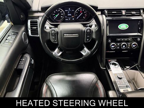 Used 2017 Land Rover Discovery HSE image 2