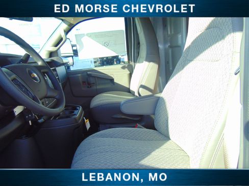 New 2025 Chevrolet Express 3500 w/ Power Convenience Package image 10