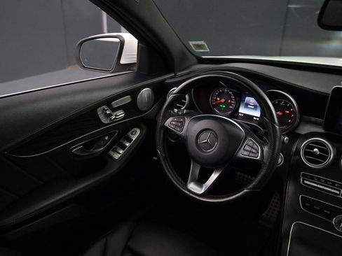 Used 2017 Mercedes-Benz C 300 4MATIC Sedan image 21