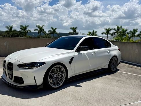 Used 2022 BMW M3 Competition w/ M Carbon Exterior Package RWD image 5