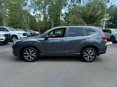Used 2024 Subaru Forester Limited AWD/4WD image 2