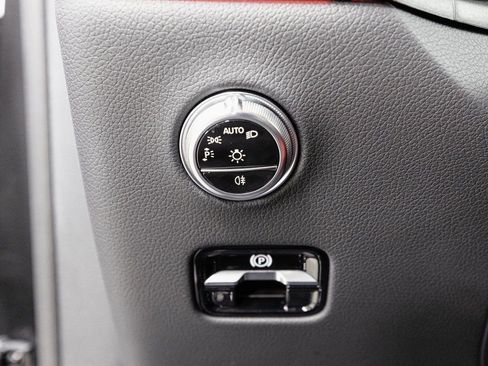 Used 2024 Mercedes-Benz GLC 43 AMG GLC 43 AMG image 10