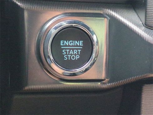 Certified 2024 Ford F150 Platinum w/ FX4 Off-Road Package image 28