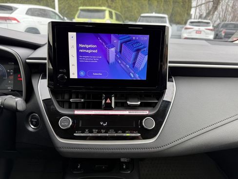 Certified 2024 Toyota Corolla XLE image 21