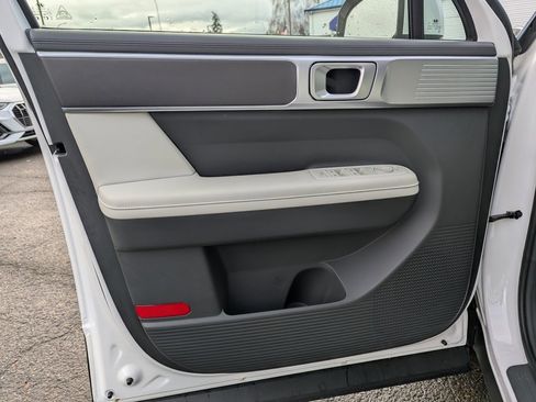 Used 2024 Hyundai Santa Fe SEL image 10