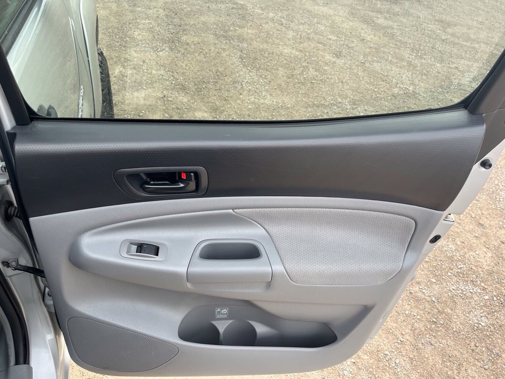 Used 2010 Toyota Tacoma 4x4 Double Cab image 29