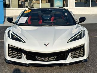 Used 2024 Chevrolet Corvette Z06 RWD video 2