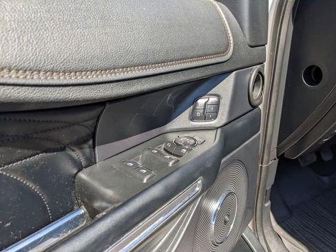 Used 2018 Ford Expedition Platinum image 23