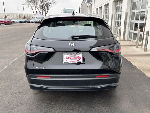 Certified 2025 Honda HR-V LX image 3