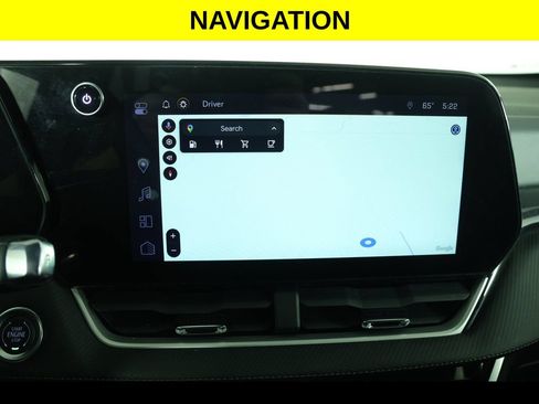 Used 2025 Chevrolet Equinox LT FWD image 10