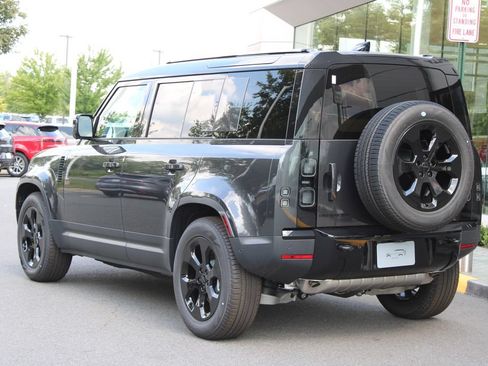 New 2026 Land Rover Defender 110 S AWD/4WD image 5