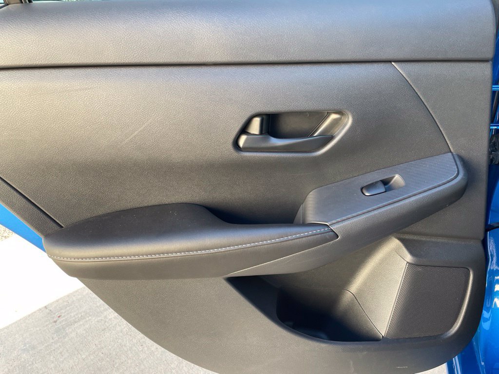 Used 2024 Nissan Sentra SV FWD image 20