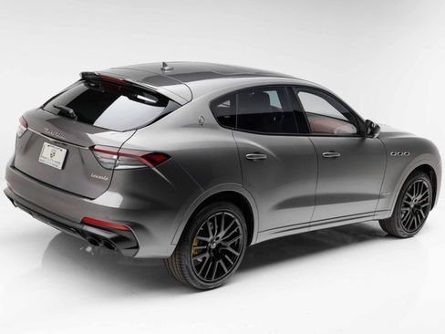 Used 2021 Maserati Levante S GranSport AWD/4WD image 3