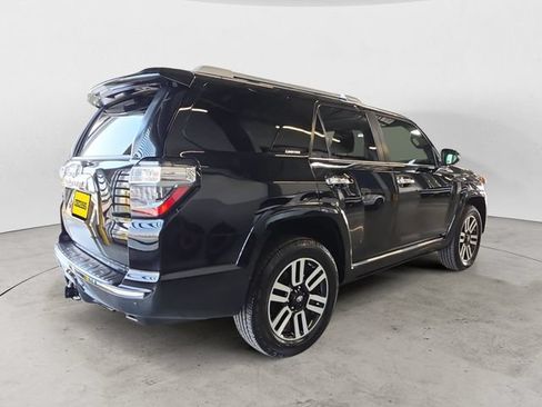 Used 2018 Toyota 4Runner Limited AWD/4WD image 5