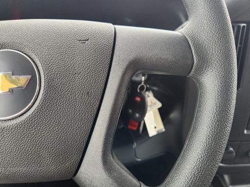 New 2025 Chevrolet Express 4500 w/ Power Convenience Package image 28