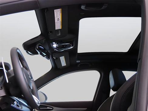 New 2025 Alfa Romeo Stelvio Sprint image 40