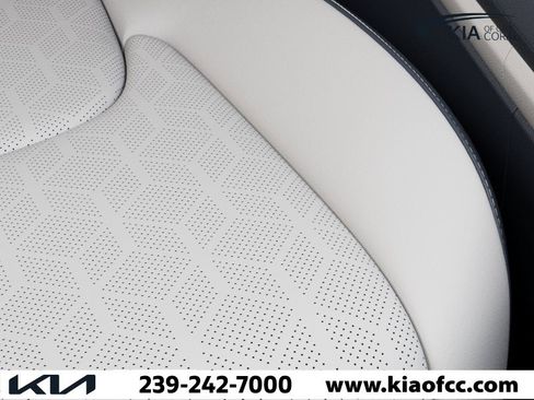 New 2026 Kia Carnival SX FWD image 24