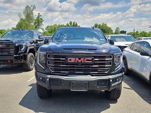 Used 2023 GMC Sierra 1500 AT4X w/ AT4X AEV Edition AWD/4WD image 3