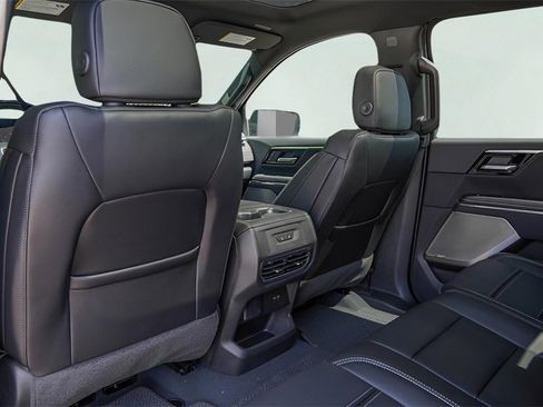 New 2025 GMC Sierra EV Denali image 41