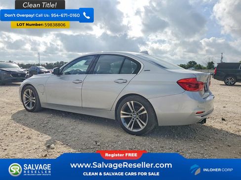 Used 2017 BMW 330e w/ Technology Package RWD image 3