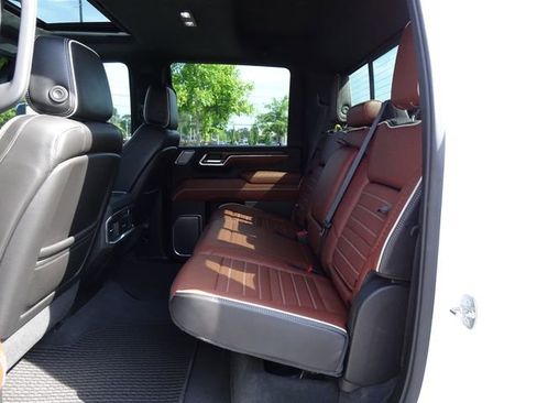 Used 2024 GMC Sierra 2500 Denali Ultimate AWD/4WD image 15