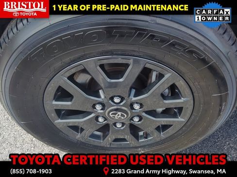 Certified 2025 Toyota 4Runner SR5 AWD/4WD image 15