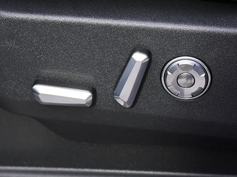 New 2026 Lincoln Navigator Black Label AWD/4WD image 13