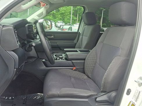 Used 2024 Toyota Tundra SR5 w/ SR5 Convenience Package AWD/4WD image 14