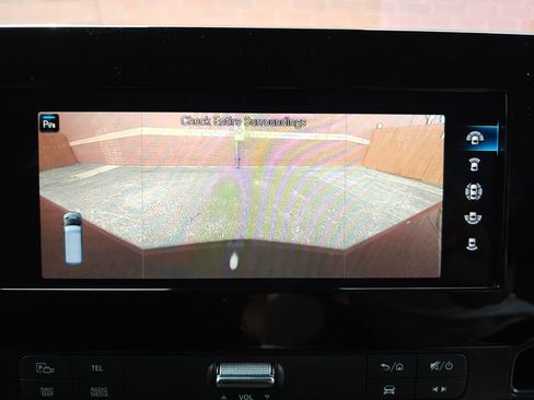 Used 2023 Mercedes-Benz Sprinter 2500 image 17