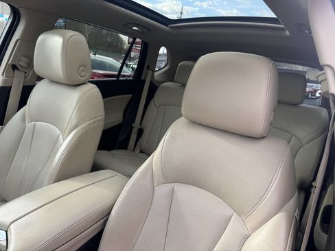 Used 2016 Buick Envision Premium image 16